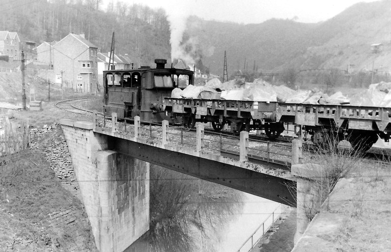 Tram